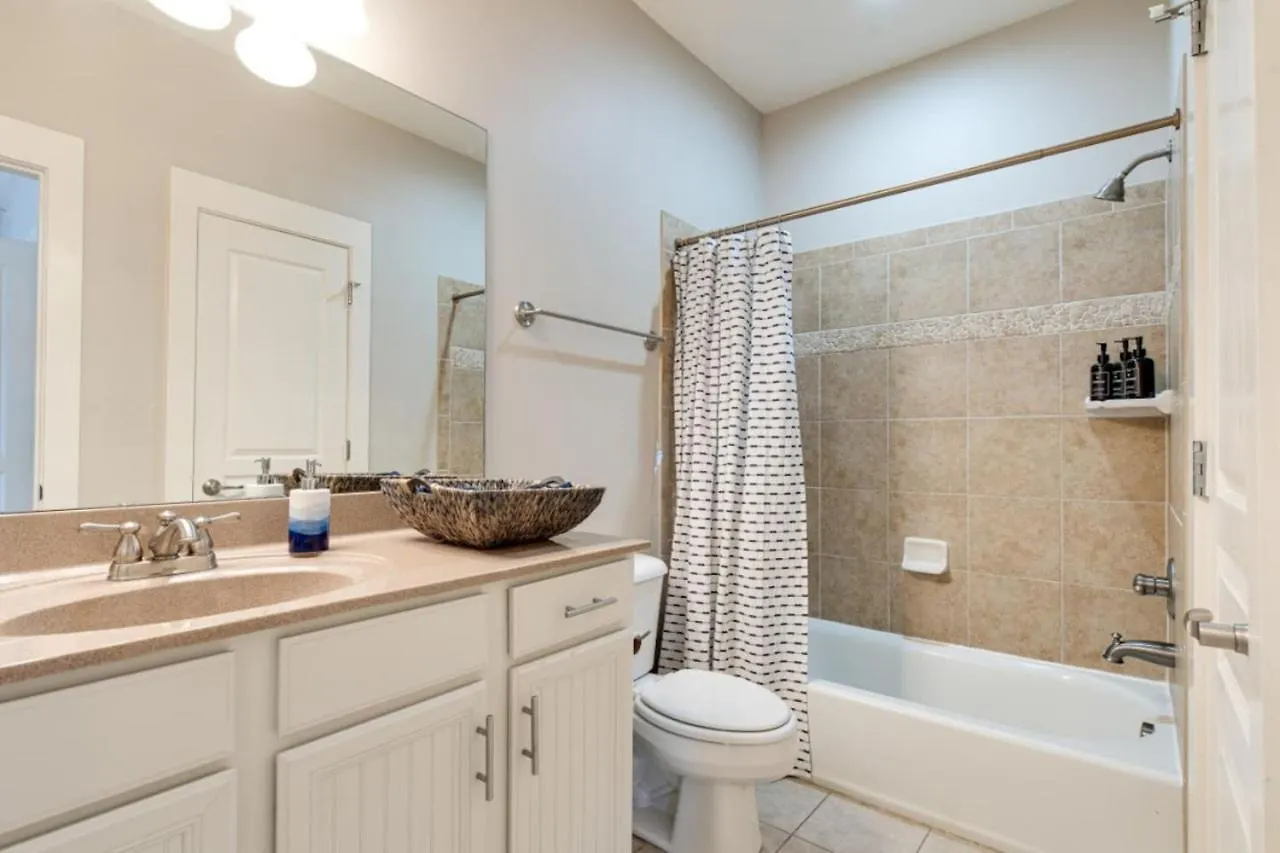 Experience Broadway - Min 2 Broadway & Restaurants Villa Nashville 0*,  United States